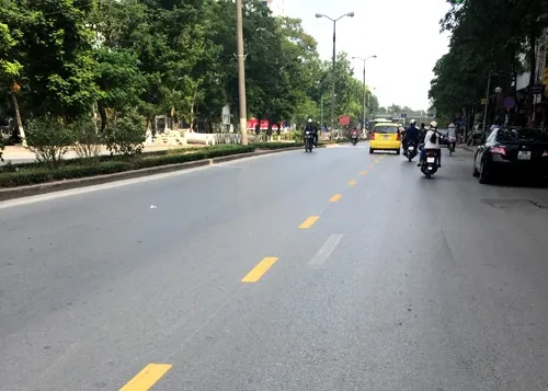 Quy định mới vạch vàng-trắng ở Việt Nam? - ảnh 1