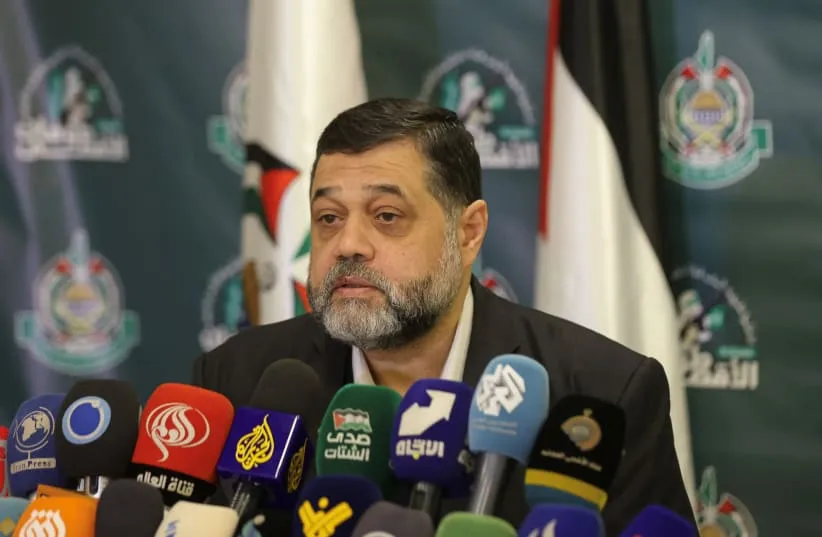 Đại diện tại Lebanon của lực lượng Hamas, ông Osama Hamdan. Ảnh: REUTERS Osama Hamdan.jpg