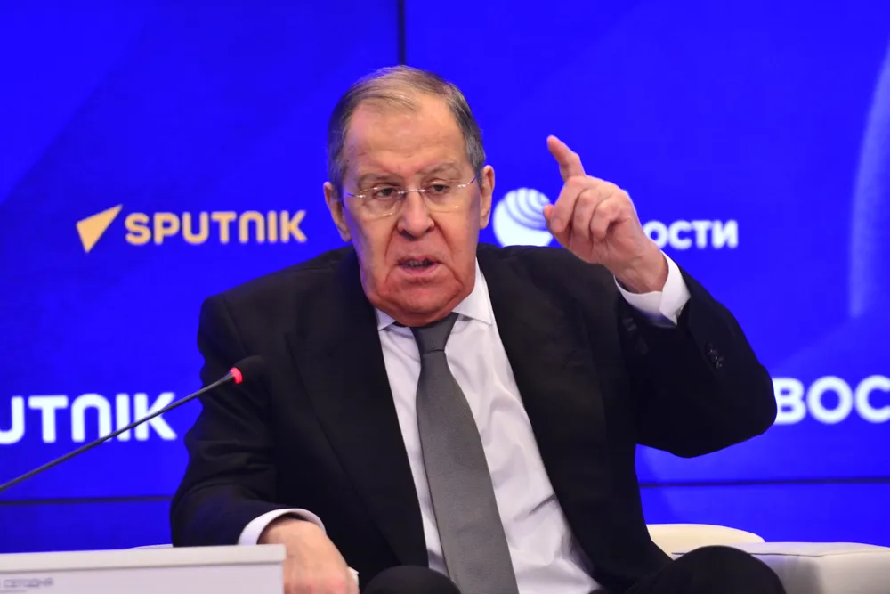 Ông Lavrov cảnh báo Mỹ về lằn ranh đỏ.jpg