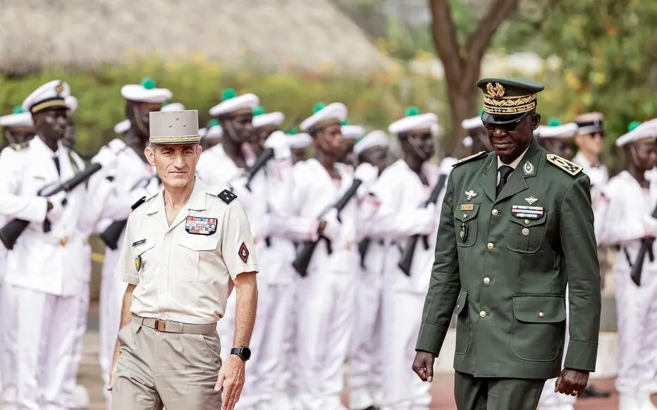 Pháp bàn giao căn cứ quân sự cho Senegal, chấm dứt hiện diện quân sự ở Tây Phi.jpg