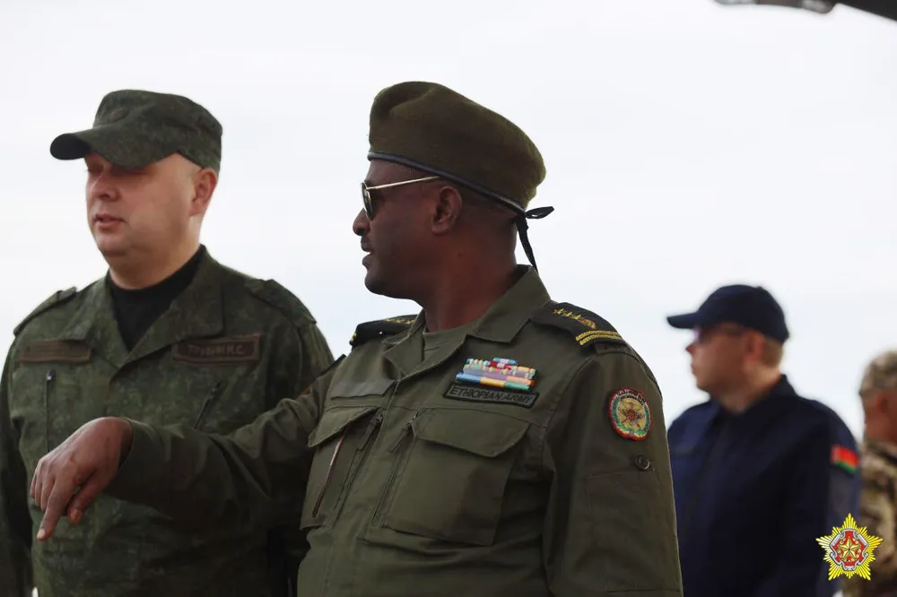 quan sát viên quốc tế tại tập trận Zapad-2025_Ethiopia.jpg