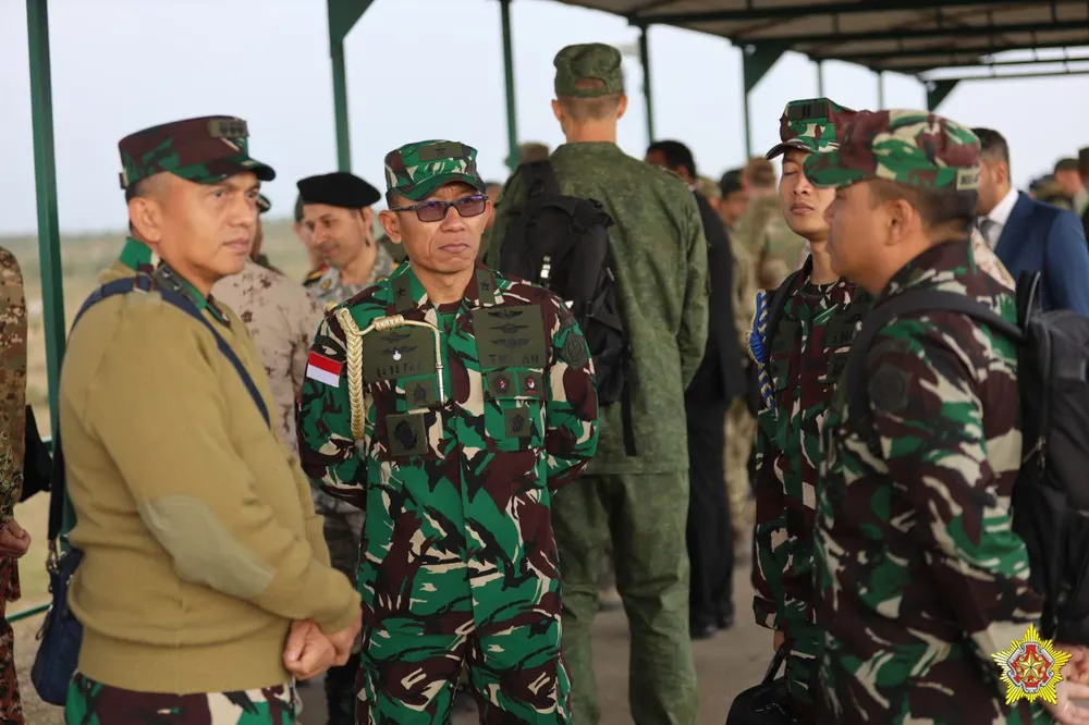 quan sát viên quốc tế tại tập trận Zapad-2025_Indonesia.jpg