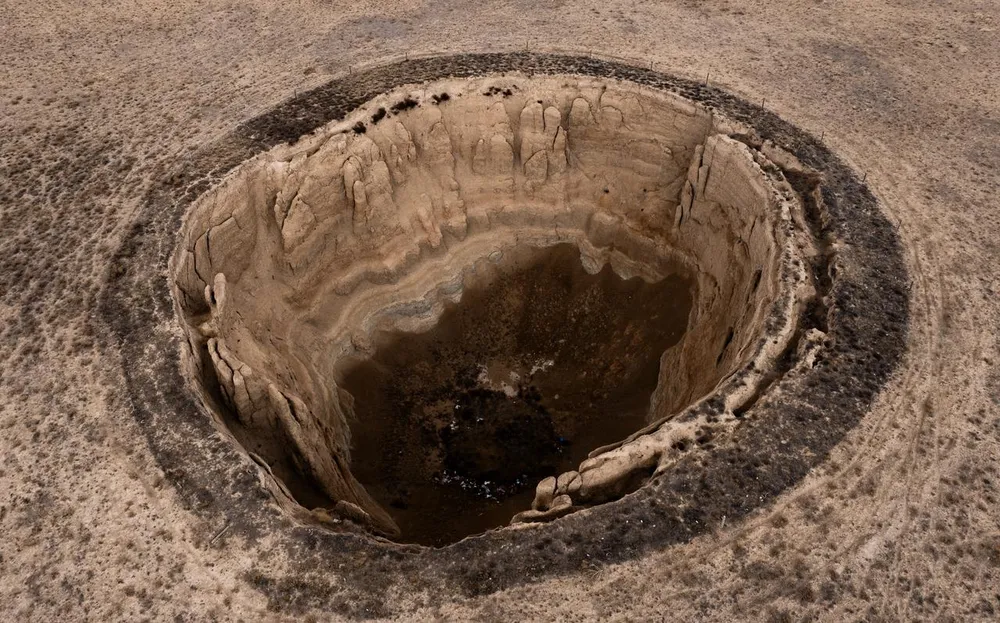 1313 683 hố sụt lún khổng lồ đe doạ 'vựa lúa mì' của Thổ Nhĩ Kỳ_2.jpg