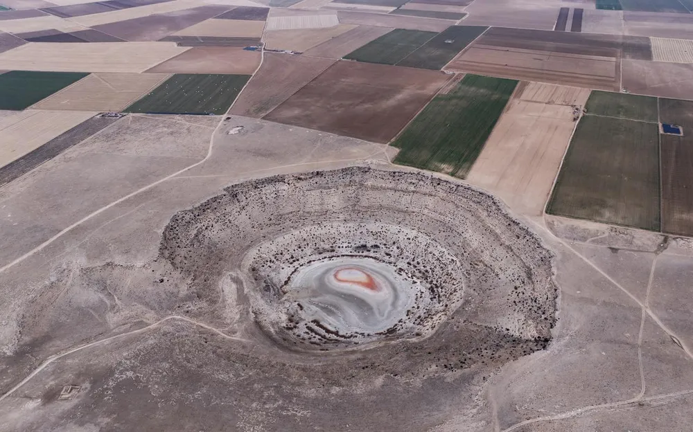 1313 683 hố sụt lún khổng lồ đe doạ 'vựa lúa mì' của Thổ Nhĩ Kỳ_5.jpg