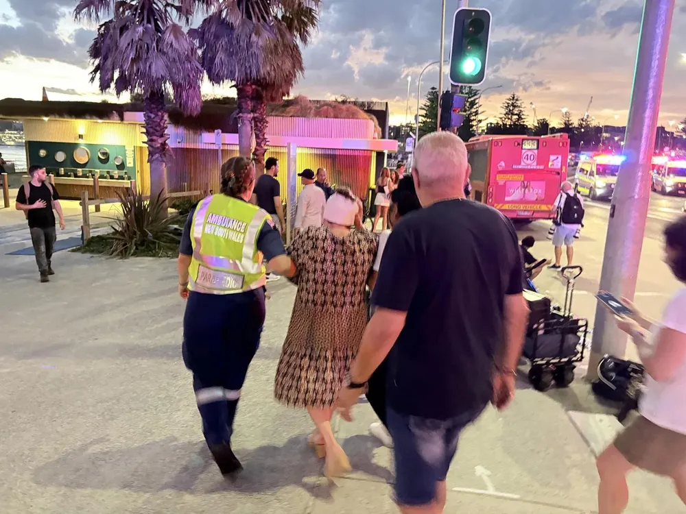 1412 Xả súng, âm mưu đánh bom nhắm vào người Do Thái ở Úc, 10 người chết_3.jpg