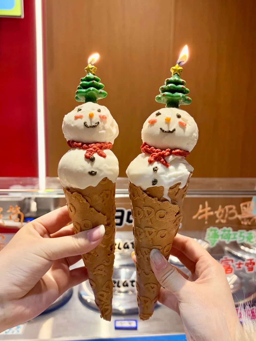 2412 Châu Á lung linh, sáng rực chào đón Giáng sinh 2025_3.jpg