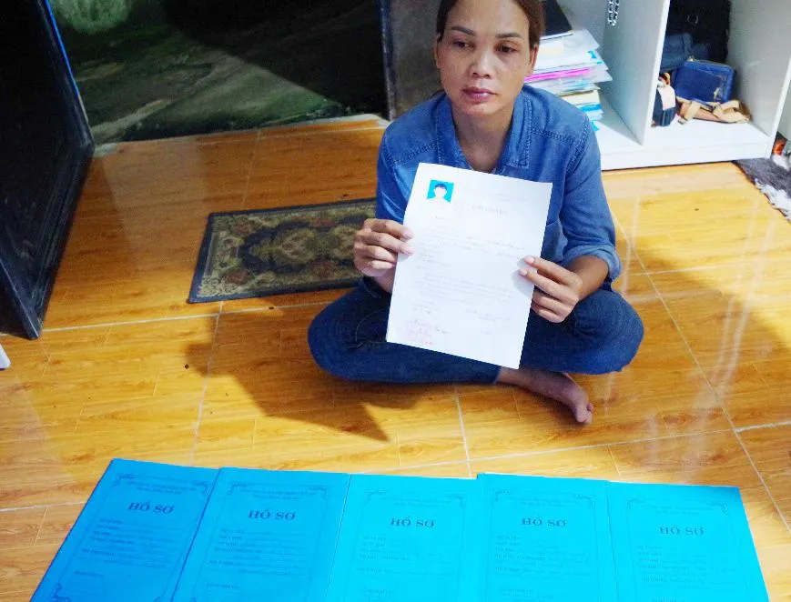 Những hồ sơ công an thu giữ tại nhà Y Na. Ảnh: CACC.