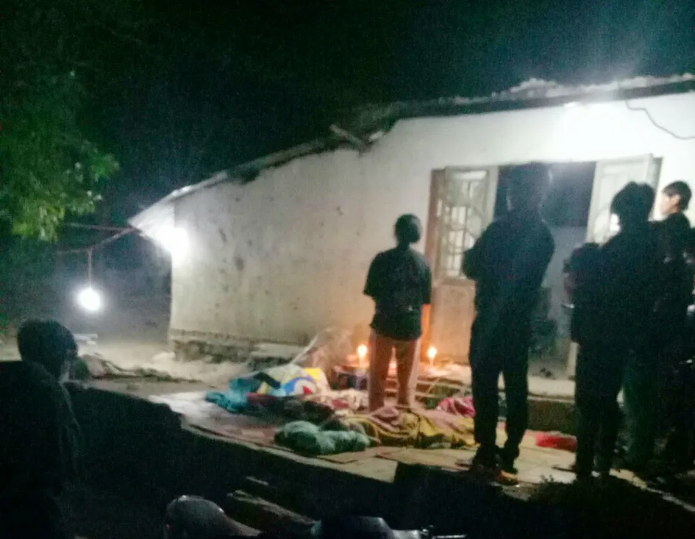 Hiện trường vụ nổ đầu đạn. Hiện trường vụ nổ đầu đạn.