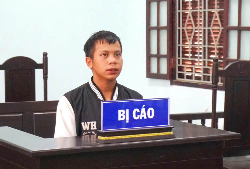 Bị cáo A Nguyệt tại tòa. Ảnh: NHN