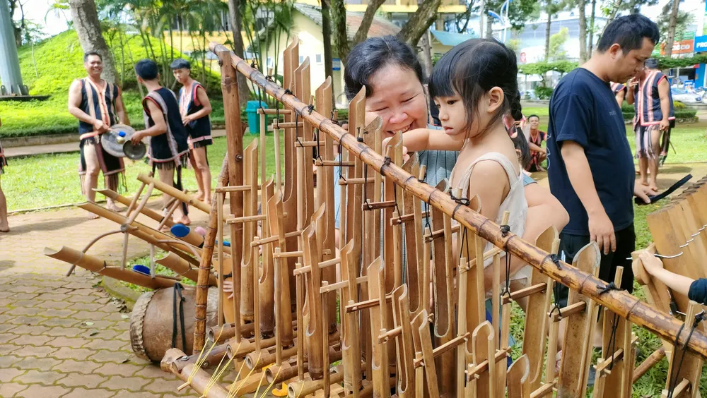 Sac-mau-van-hoa-gia-lai-khong-gian-van-hoa-cong-chieng-tay-nguyen 4.jpg