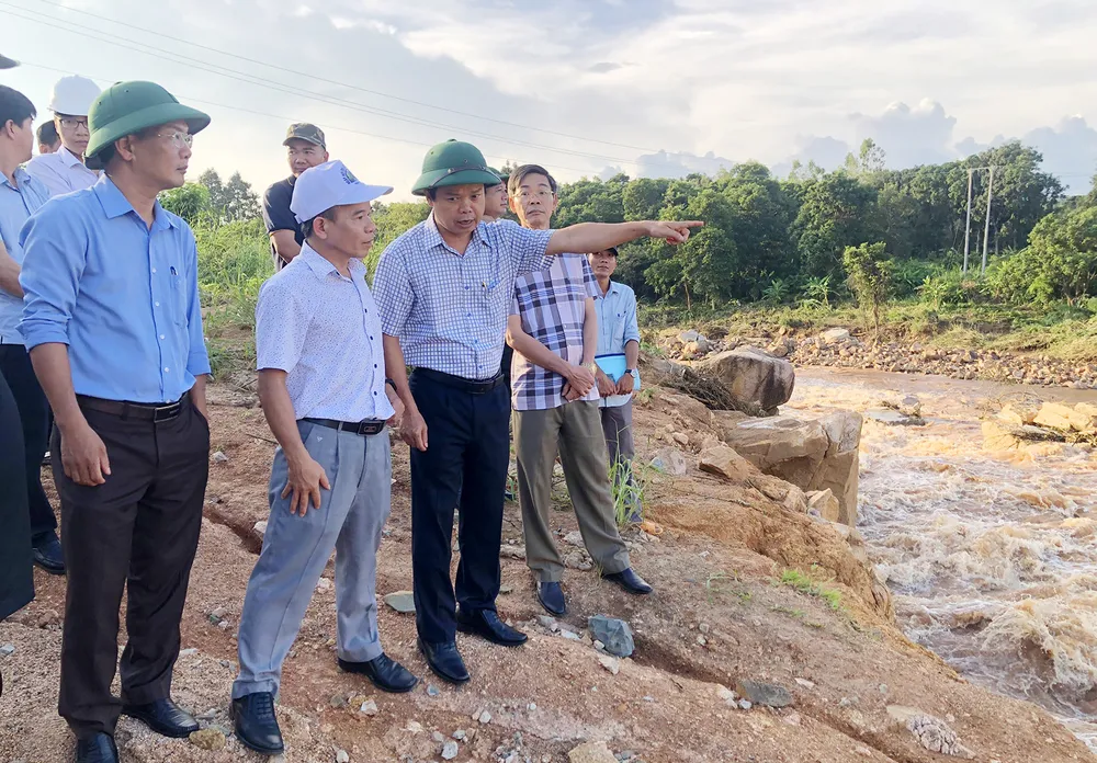 Pho-chu-tich-UBND-tinh-Gia-lai-chi-dao-lam-ro-nguyen-nhan-vo-dap-thuy-dien-ia-glae 2-quy-trinh-thi-cong 1.jpg