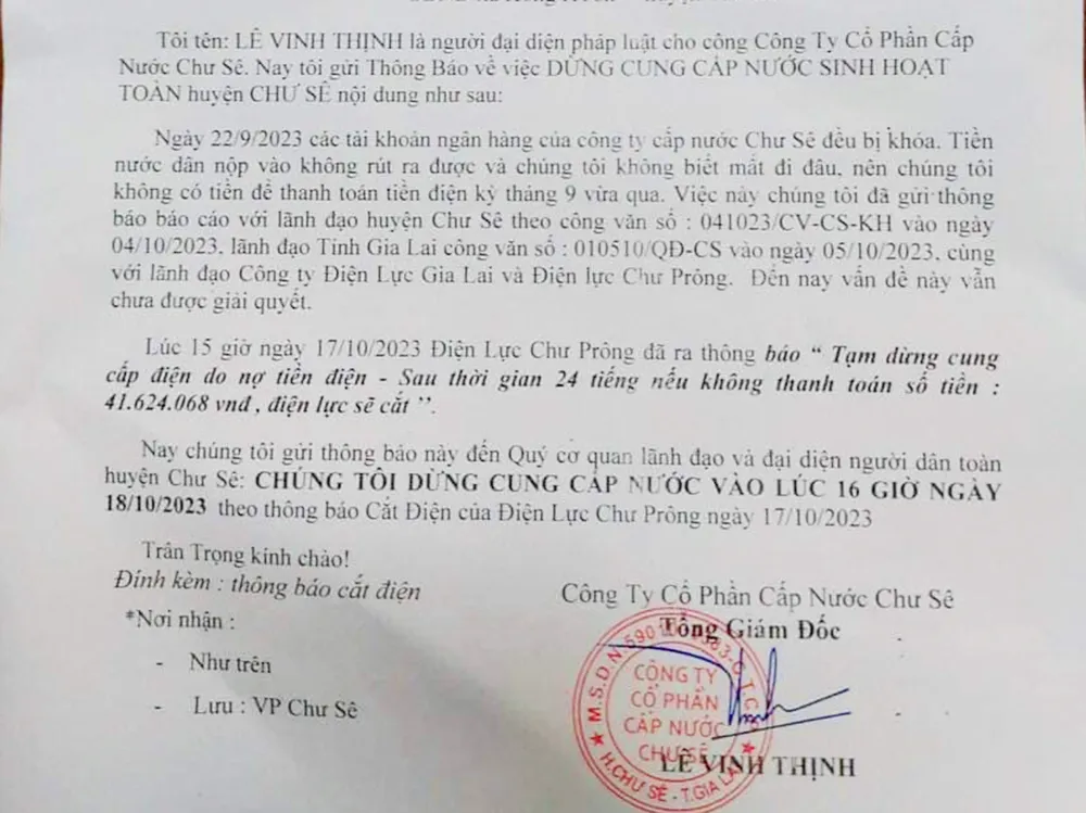 Công ty CP Cấp nước Chư Sê thông báo dừng cấp nước do tài khoản mất tiền. Ảnh: LK. Thong-bao-dung-cap-nuoc-do-tai-khoan-mat-tien-Chu-se 1.jpg