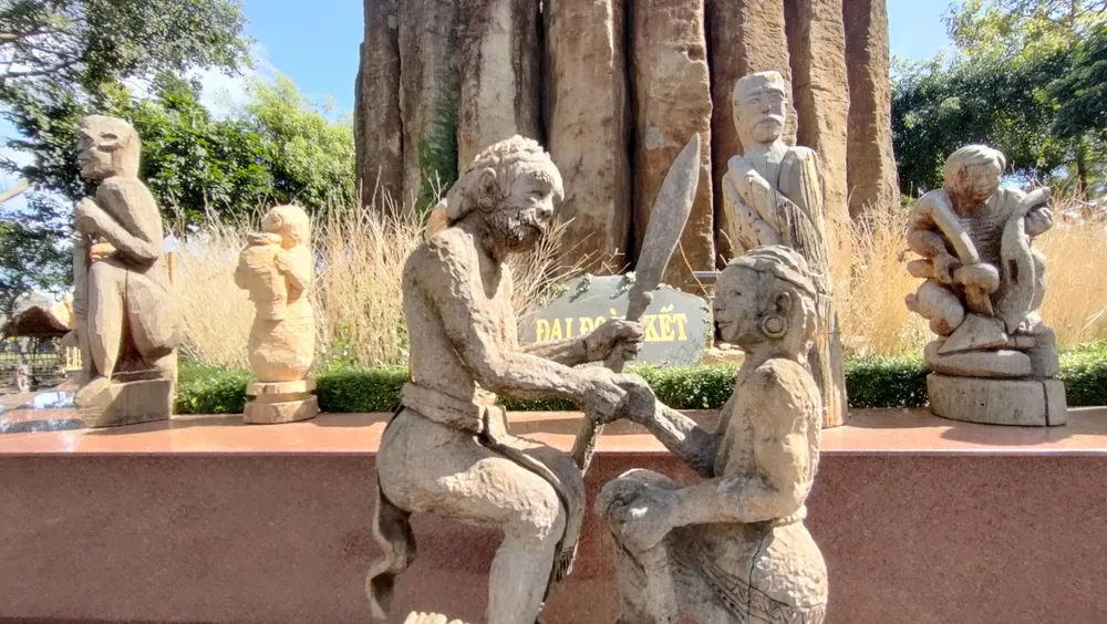 Quảng trường Đại Đoàn Kết Gia Lai