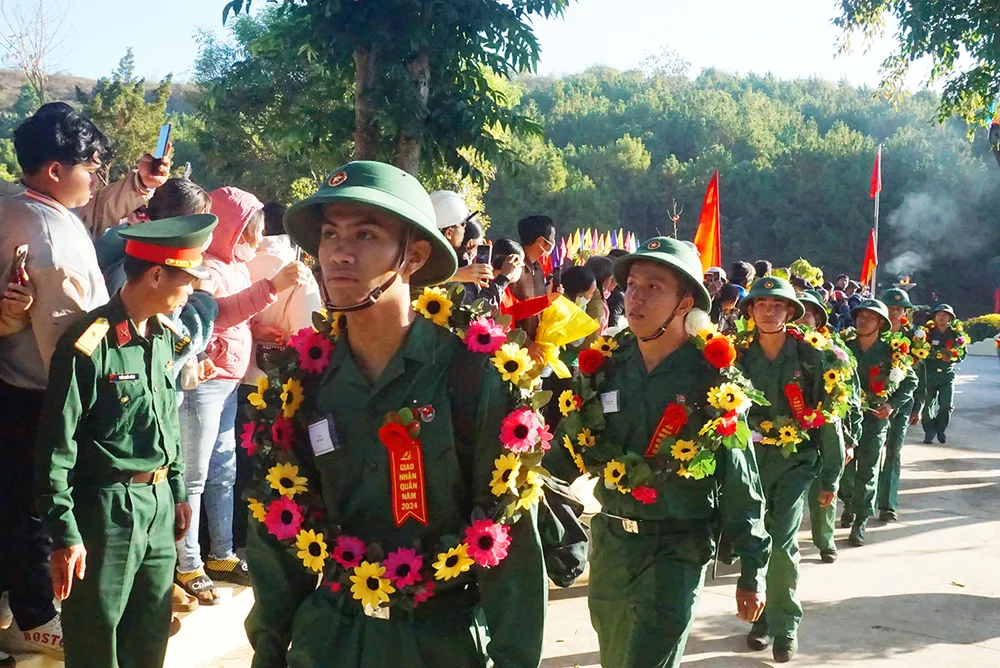 Lễ giao quân lên đường nhập ngũ 2024