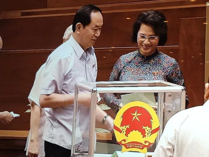 Quốc hội thông qua danh sách bầu cử 18 nhân sự khóa XIV ảnh 2 Quốc hội thông qua danh sách bầu cử 18 nhân sự khóa XIV ảnh 2