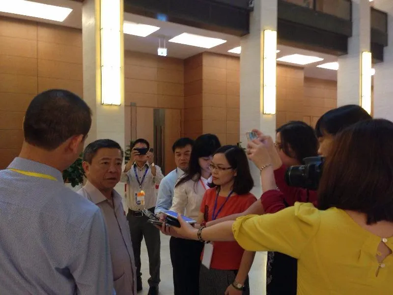 Ông Võ Kim Cự nói về Formosa: 'Động cơ của tôi là tích cực' ảnh 1 Ông Võ Kim Cự trả lời phỏng vấn về Formosa