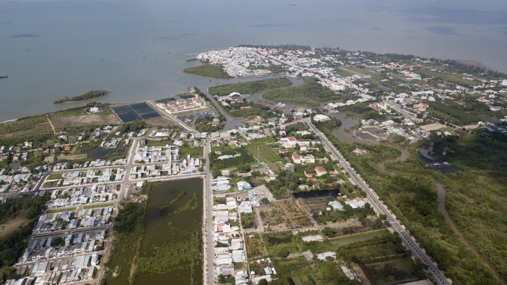 Đại biểu mong gỡ vướng về ranh rừng phòng hộ ở xã đảo Thạnh An ảnh 2