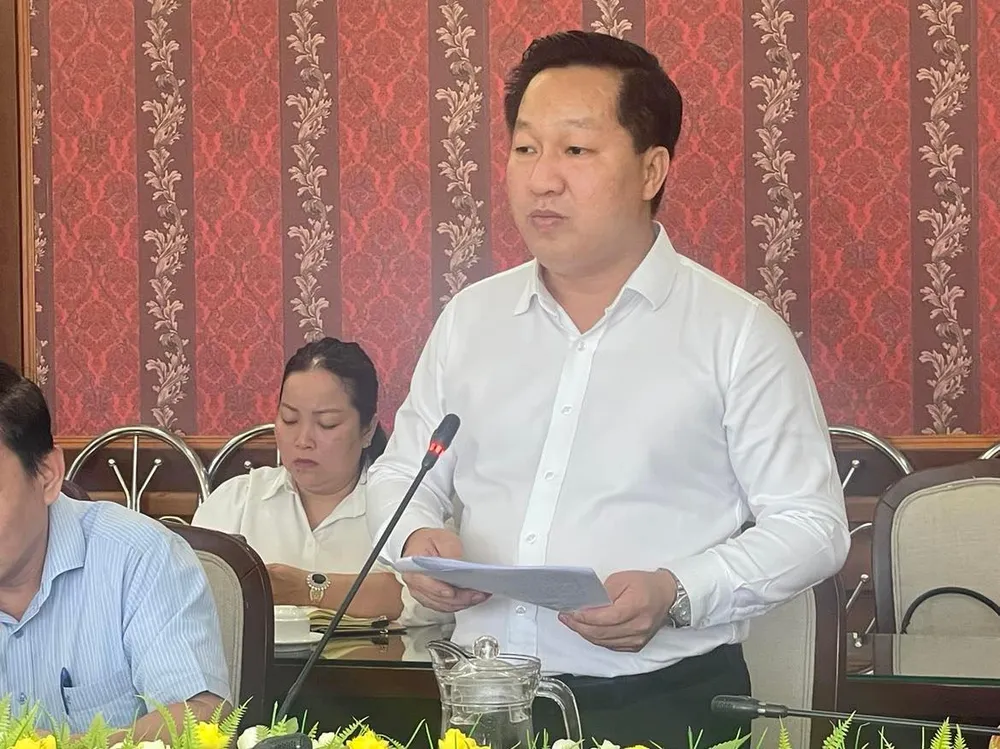 Ông Hoàng Tùng, Chủ tịch UBND TP Thủ Đức cho biết, việc đo đạc, kiểm đếm hồ sơ pháp lý đất đai của người dân cũng gặp nhiều khó khăn. Ảnh: VH Ông Hoàng Tùng, Chủ tịch UBND TP Thủ Đức cho biết, việc đo đạc, kiểm đếm hồ sơ pháp lý đất đai của người dân cũng gặp nhiều khó khăn. Ảnh: VH