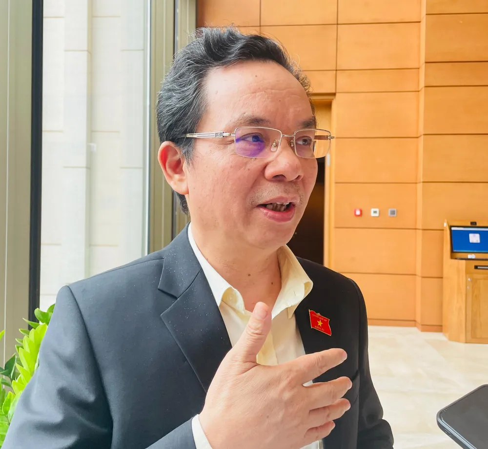 Ông Hoàng Văn Cường trao đổi với phóng viên Pháp Luật TP.HCM chiều 21-10. Ảnh: VH Ông Hoàng Văn Cường trao đổi với phóng viên Pháp Luật TP.HCM chiều 21-10. Ảnh: VH