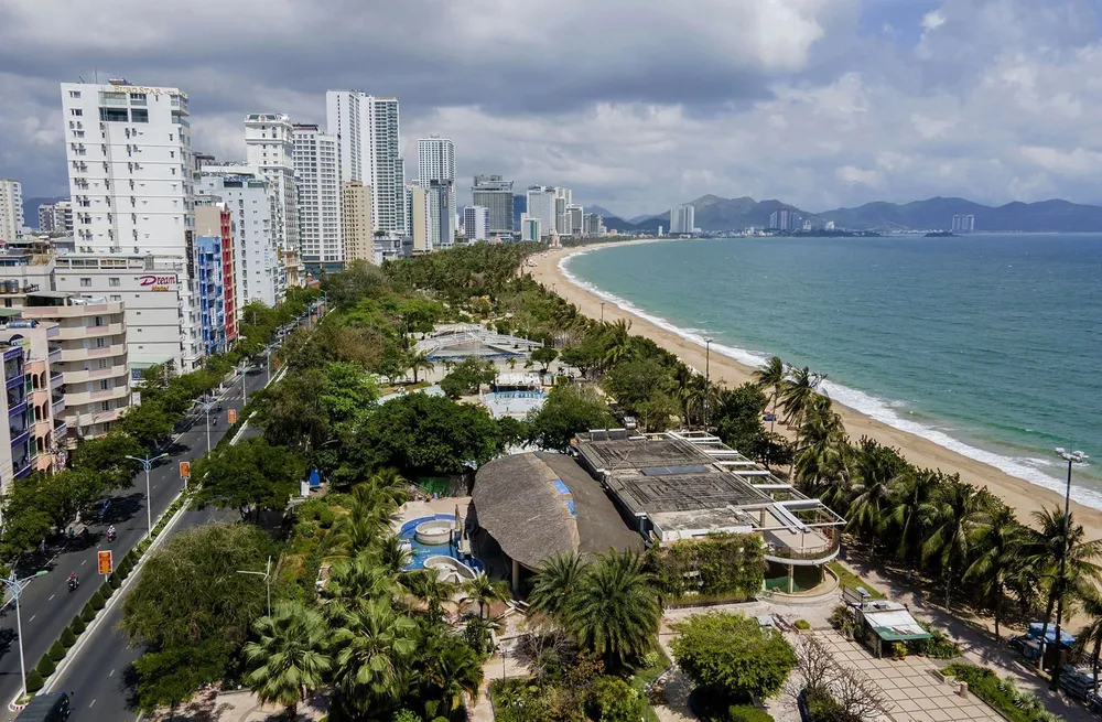 Dọc bờ biển Nha Trang sẽ có khoảng 60 dự án kéo dài gần 20 km. Ảnh: Xuân Hoát bien-nha-trang.jpg