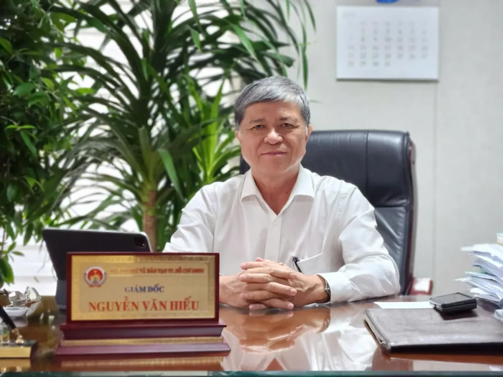 P13_4 50-nam-giao-duc_h4_NGUYEN VAN HIEU.jpg