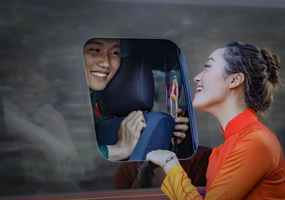 Tác phẩm “Hạnh phúc” của tác giả Vũ Duy Thương. p14 Hạnh phúc.jpg