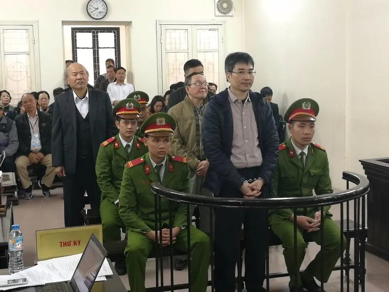 Các bị cáo tại tòa