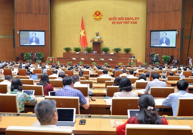 Quốc hội nghe tờ trình và báo cáo thẩm tra dự thảo Nghị quyết của Quốc hội thí điểm một số cơ chế, chính sách đặc thù phát triển TP.HCM sáng 26-5.