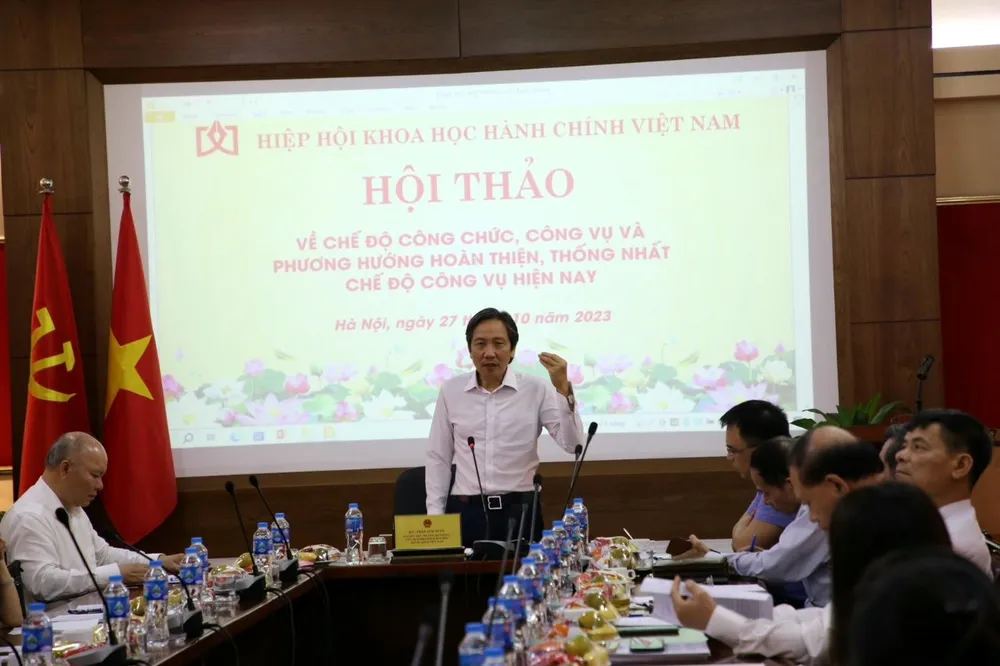Chủ tịch Hiệp hội Khoa học hành chính Việt Nam Trần Anh Tuấn. hoi-thao-thong-nhat-che-do-cong-vu.jpeg