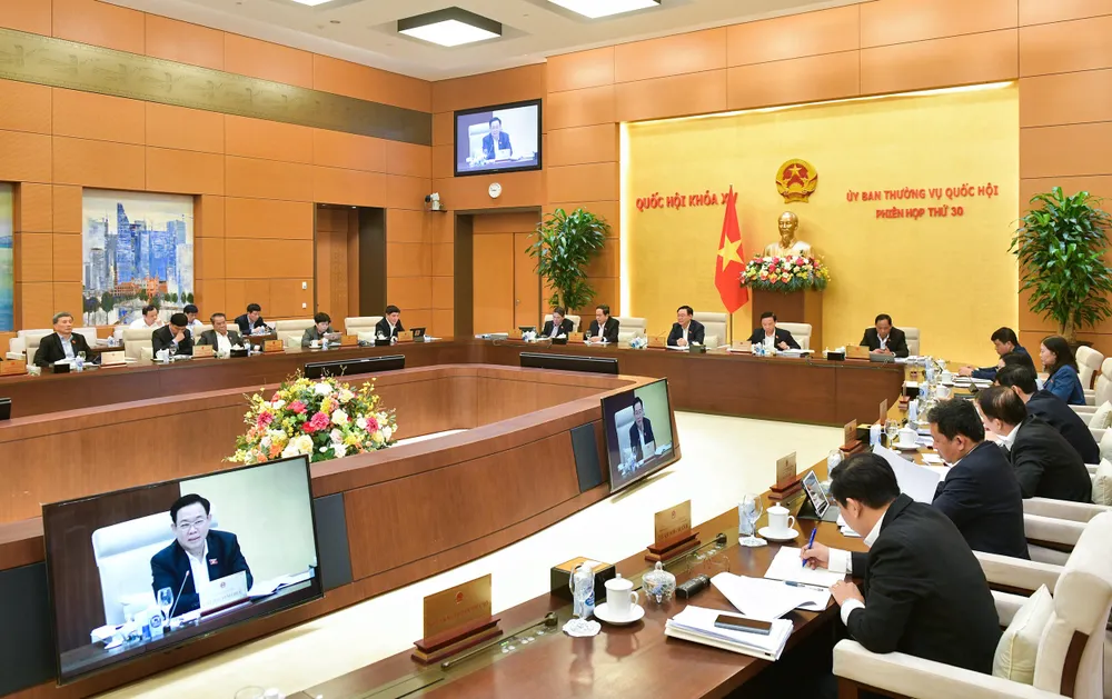 Bộ trưởng Công an quyết định áp dụng biện pháp cảnh vệ trong trường hợp cấp thiết