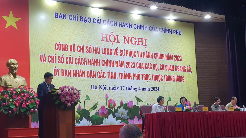 Ban Chỉ đạo cải cách hành chính của Chính phủ tổ chức Hội nghị công bố Chỉ số hài lòng về sự phục vụ hành chính năm 2023 (SIPAS) và Chỉ số cải cách hành chính năm 2023 (PAR INDEX) của các bộ, cơ quan ngang bộ, UBND các tỉnh, thành phố trực thuộc Trung ương. Bộ Tư pháp và tỉnh Quảng Ninh dẫn đầu bảng chỉ số cải cách hành chính