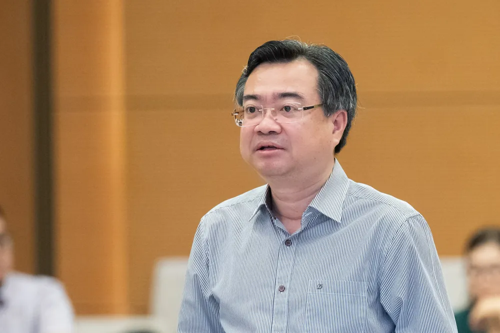 Bộ trưởng Bộ Xây dựng Nguyễn Thanh Nghị. Ảnh: NGHĨA ĐỨC Theo Bộ trưởng Nguyễn Thanh Nghị, Luật mới sẽ phân cấp cho địa phương, rút gọn trình tự lập quy hoạch