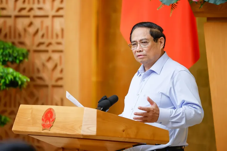 Thủ tướng Phạm Minh Chính nhấn mạnh công tác tổ chức thực hiện pháp luật phải nghiêm túc, sáng tạo, hiệu quả. Ảnh: NHẬT BẮC Thu-tuong-Pham-Minh-Chinh24-8.jpg