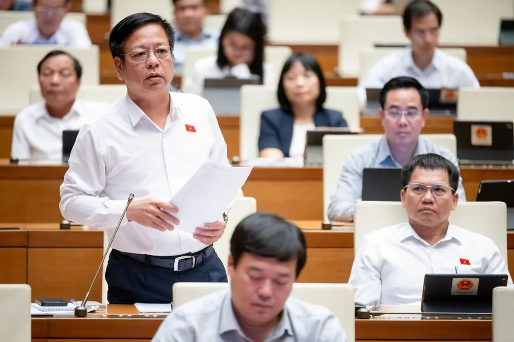 Phó Chủ nhiệm Ủy ban Pháp luật Nguyễn Trường Giang (ĐBQH đoàn Đăk Nông). Ảnh: PHẠM THẮNG Đại biểu Quốc hội đề nghị bỏ quy định “cấm” công chứng ngoài trụ sở