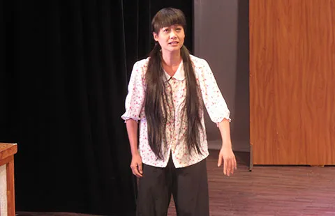 Diễn viên Hồng Ánh: Hót trong bụi mận gai sân khấu ảnh 1