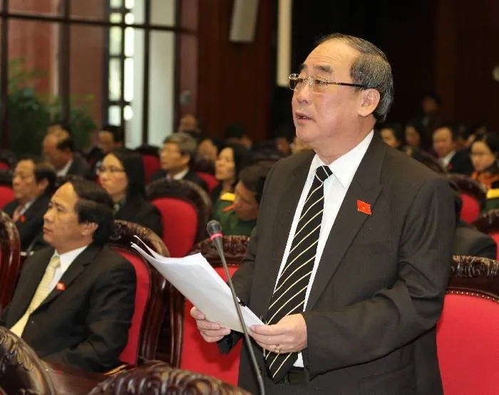 Lấy phiếu tín nhiệm: Đừng báo cáo khách sáo! ảnh 1