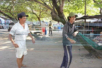 Xóm nghèo nhớ tết quê ảnh 3