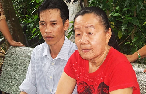 Ngậm ngùi tiễn đưa ‘cô gái hóa bà lão’ ảnh 1 Ngậm ngùi tiễn đưa ‘cô gái hóa bà lão’ ảnh 1