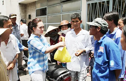 Nước sâm lạnh ngon, bạn cứ lấy uống nhé! ảnh 1 Nước sâm lạnh ngon, bạn cứ lấy uống nhé! ảnh 1