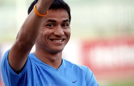 Kiatisak muốn ‘khẩu chiến’ với HLV Miura ảnh 1 Kiatisak muốn ‘khẩu chiến’ với HLV Miura ảnh 1