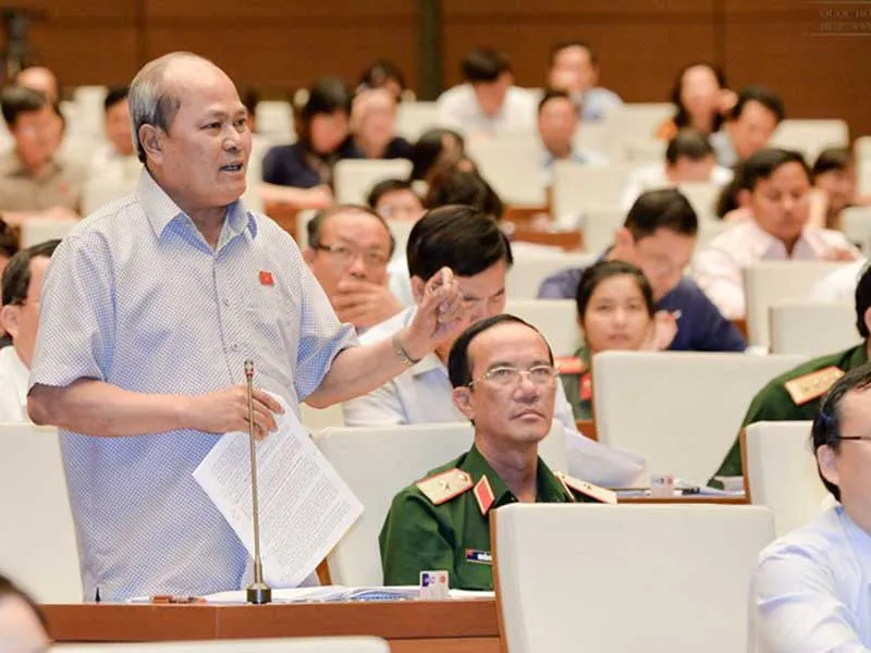 Bộ trưởng Nội vụ: ‘Loại ngay cán bộ đánh dân!’ ảnh 3