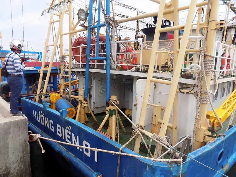 Buộc tháo dỡ tàu tráo vỏ thép Trung Quốc ảnh 2