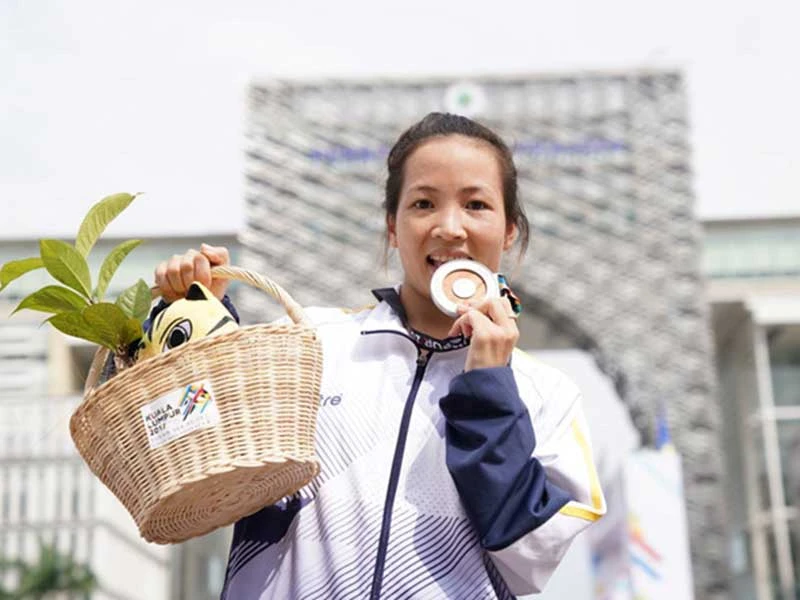 Phủ xanh Kuala Lumpur bằng 5.249 ‘cây huy chương’ ảnh 2