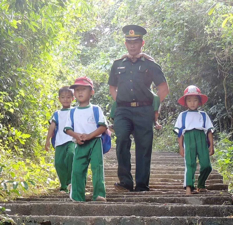 Người thầy quân hàm xanh ở Hòn Chuối ảnh 2