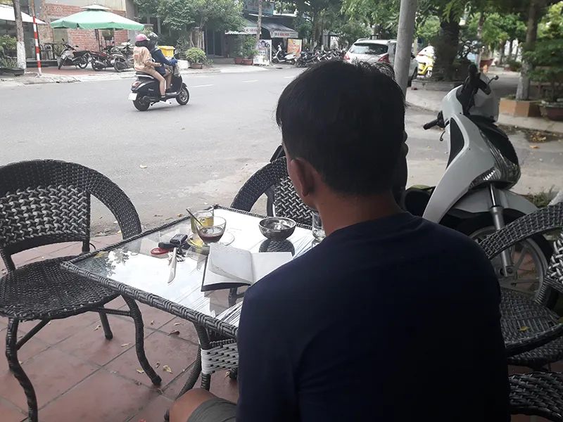 Du lịch Việt đang ‘tự bắn vào chân mình’ ảnh 2 Du lịch Việt đang ‘tự bắn vào chân mình’ ảnh 2