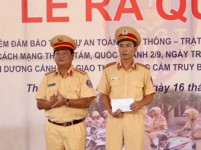 CSGT không làm ngơ trước trộm, cướp ảnh 3 CSGT không làm ngơ trước trộm, cướp ảnh 3