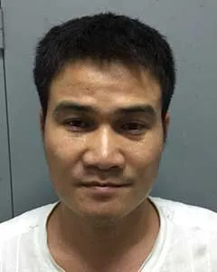 Mất ăn mất ngủ vì liên tục bị tạt mắm tôm ảnh 2