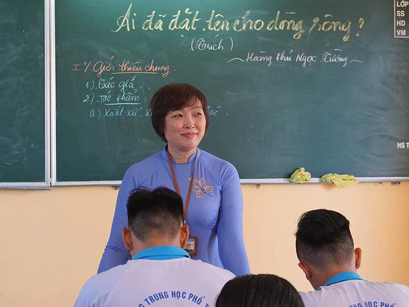 ‘Con ở lại ăn trưa, cô gửi tiền rồi, đừng lo!’ ảnh 2