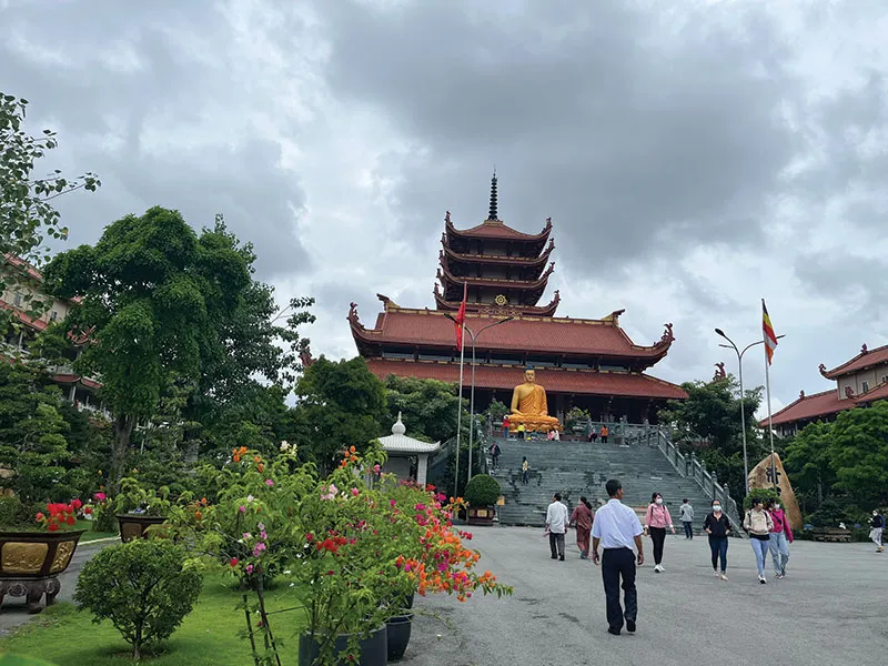 Chùa Phật Cô Đơn.