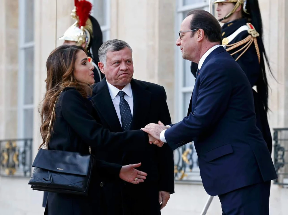 Tuần hành hậu 'thảm sát Charlie Hebdo': Rầm rộ như giải phóng Paris ảnh 12